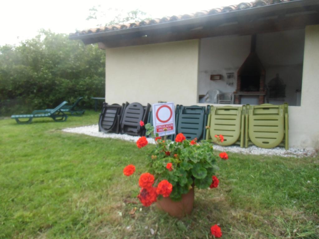 Apartamentos Playa La Franca Bagian luar foto